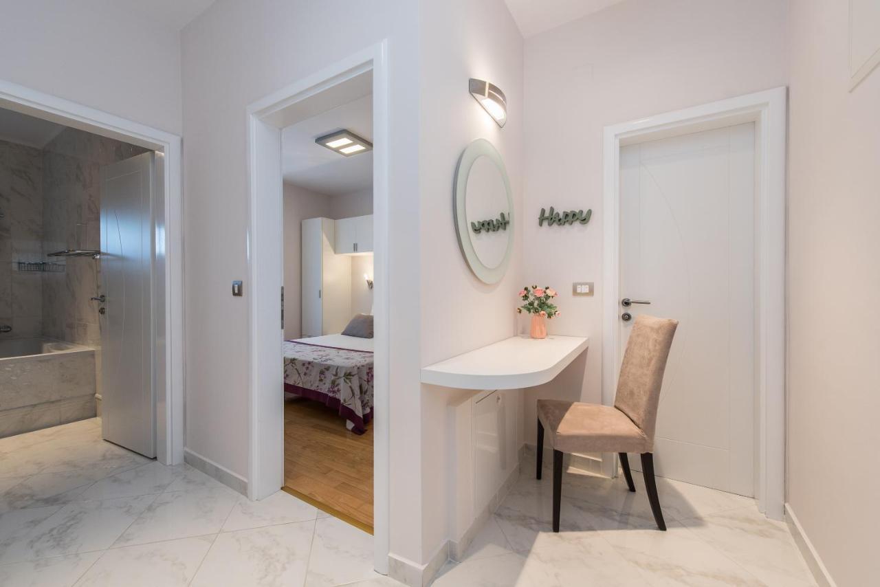 Apartmán Pool Terrace Sea View Sarkic Novalja Exteriér fotografie